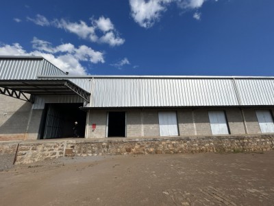 ALUGO PAVILHÃO NA ERS 324- DE FUNDOS- B1